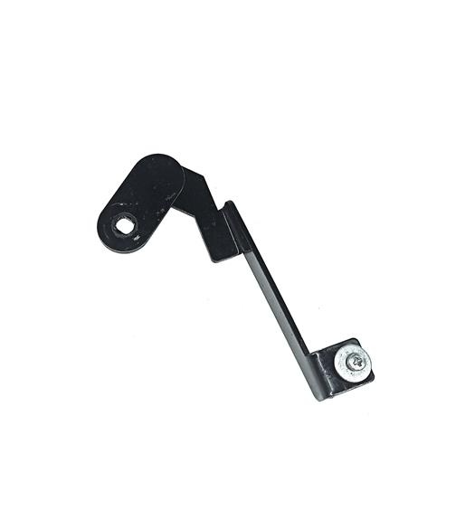 U0000124678U Щеколда + Шатун замка в сборе Б/У